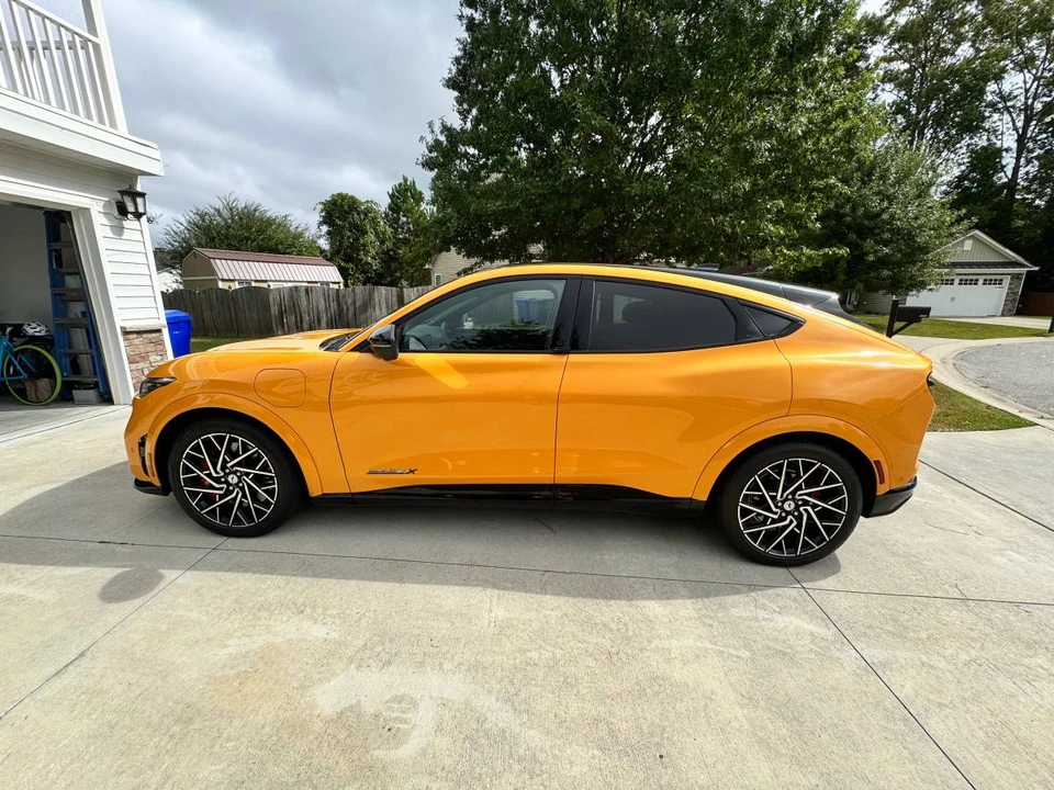 2022 Ford Mustang Mach-E - Image 10 of 14