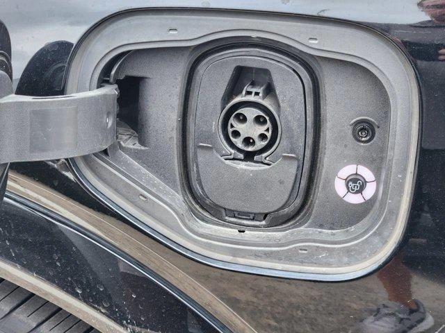 2022 Ford Mustang Mach-E - Image 10 of 11