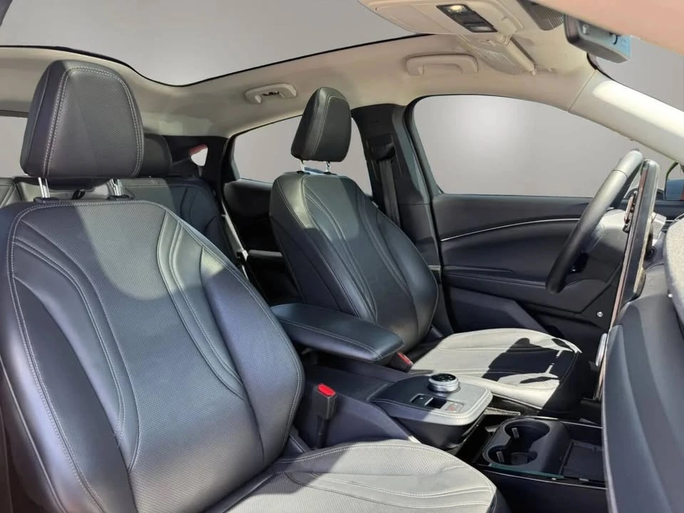 2022 Ford Mustang Mach-E - Image 10 of 15