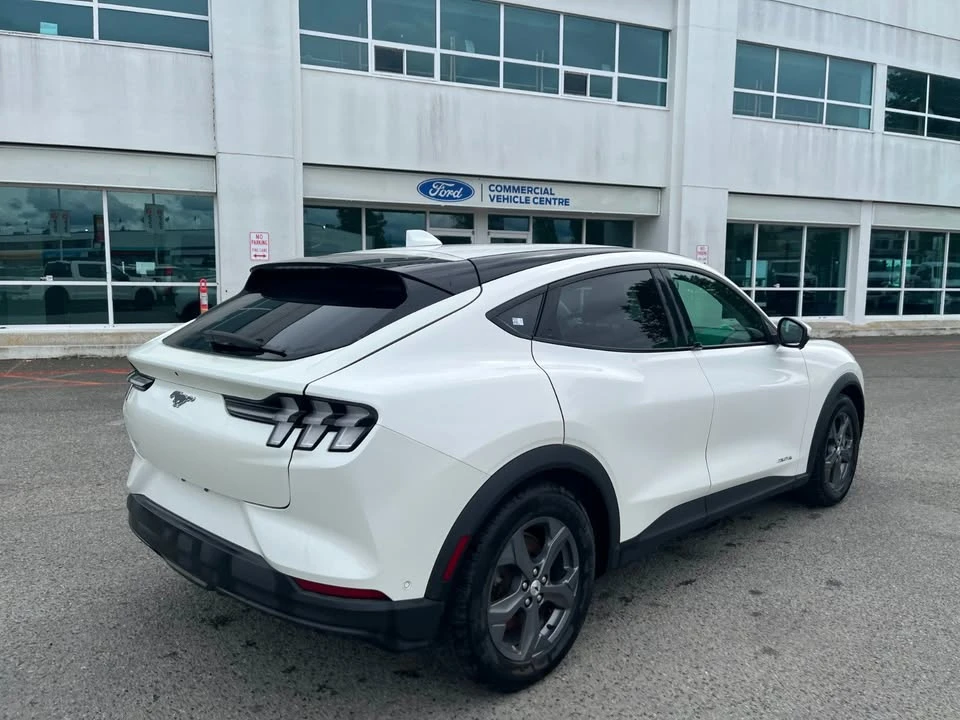 2022 Ford Mustang Mach-E - Image 17 of 20
