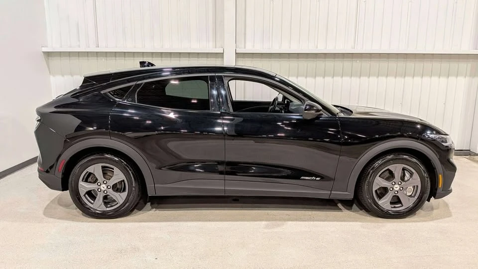 2022 Ford Mustang Mach-E - Image 8 of 10