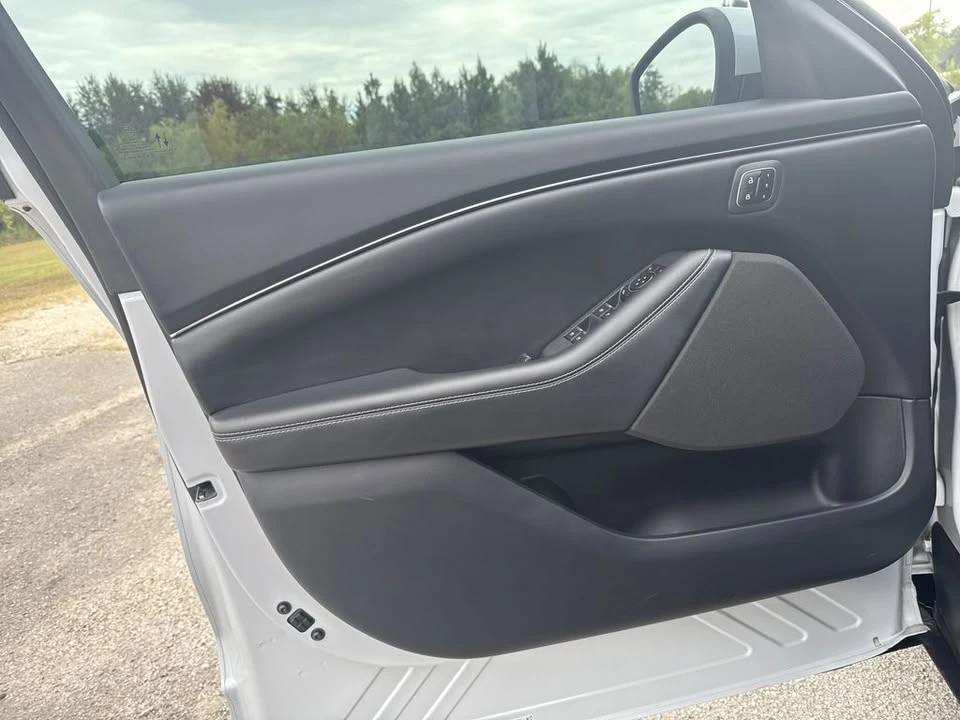 2022 Ford Mustang Mach-E - Image 10 of 20