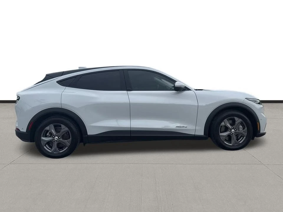 2022 Ford Mustang Mach-E - Image 4 of 20