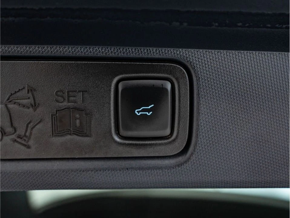 2022 Ford Mustang Mach-E - Image 20 of 20