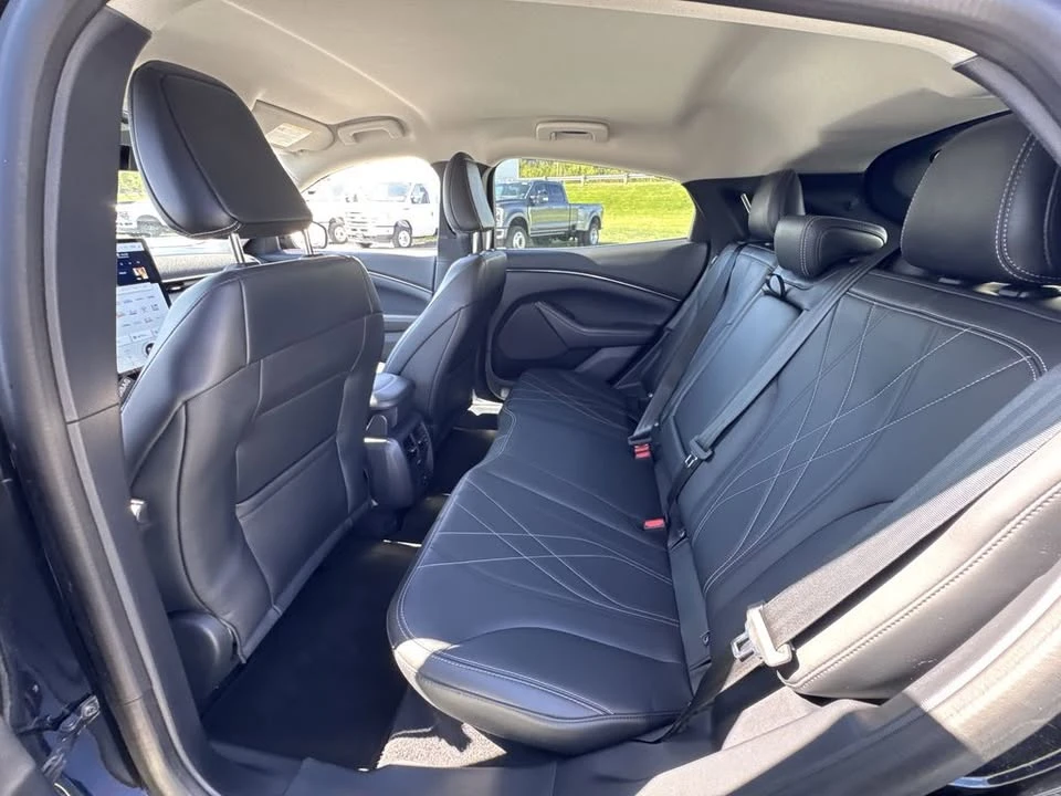 2022 Ford Mustang Mach-E - Image 11 of 20