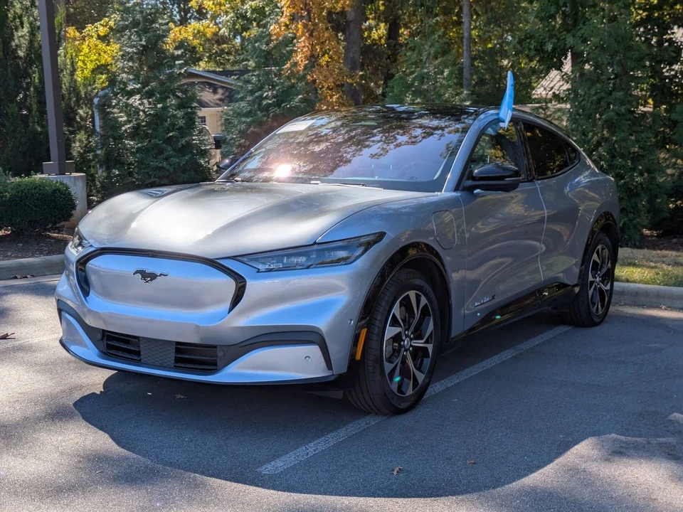 2022 Ford Mustang Mach-E - Image 6 of 12