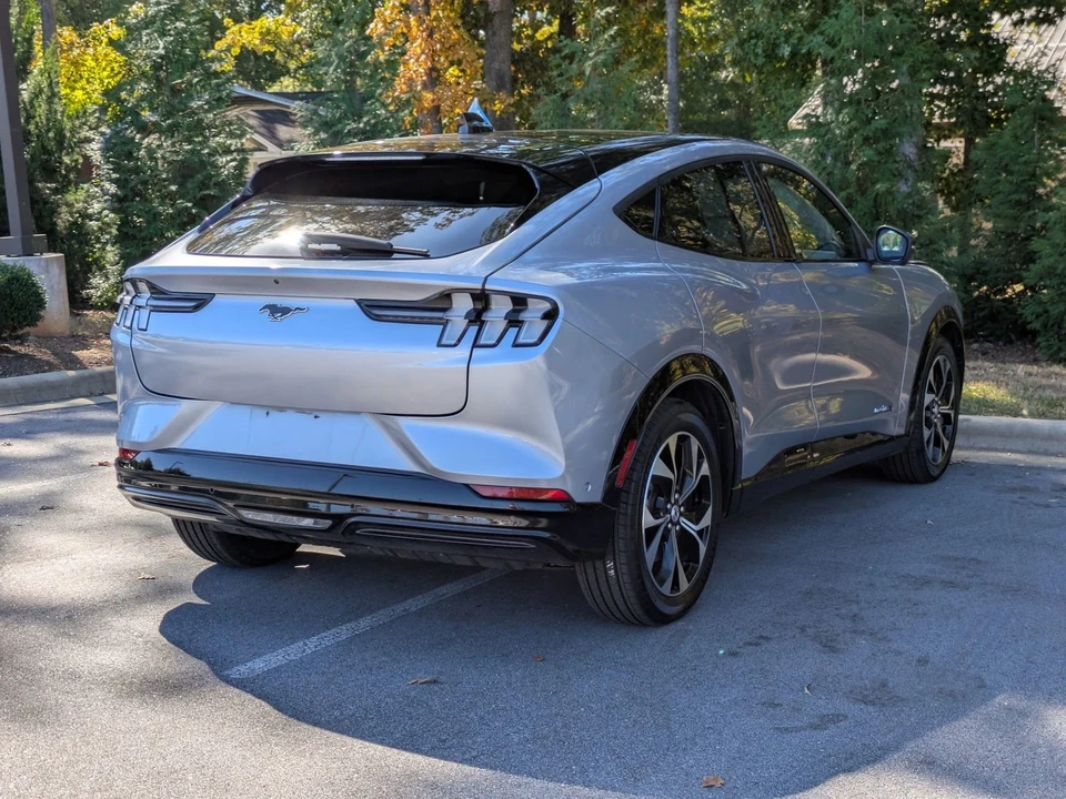 2022 Ford Mustang Mach-E - Image 3 of 12