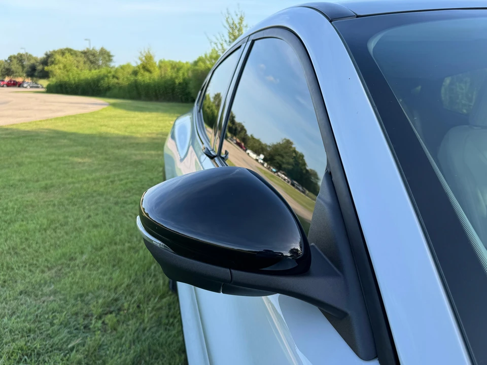 2022 Ford Mustang Mach-E - Image 19 of 31