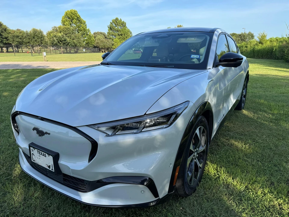 2022 Ford Mustang Mach-E - Image 12 of 31