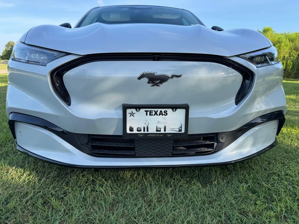 2022 Ford Mustang Mach-E - Image 22 of 31
