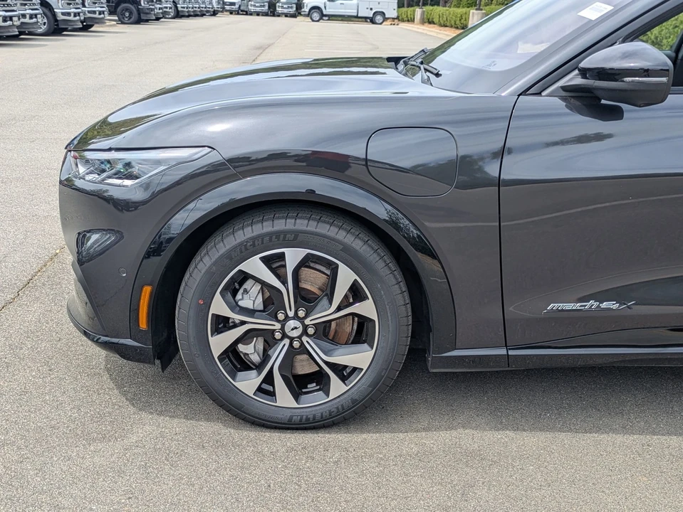 2022 Ford Mustang Mach-E - Image 11 of 21