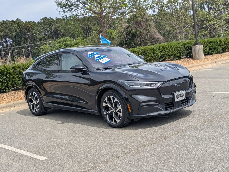 2022 Ford Mustang Mach-E - Image 2 of 21