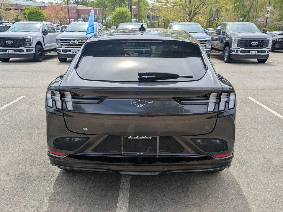 2022 Ford Mustang Mach-E - Image 5 of 21