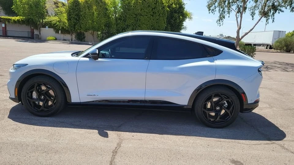 2022 Ford Mustang Mach-E - Image 7 of 20