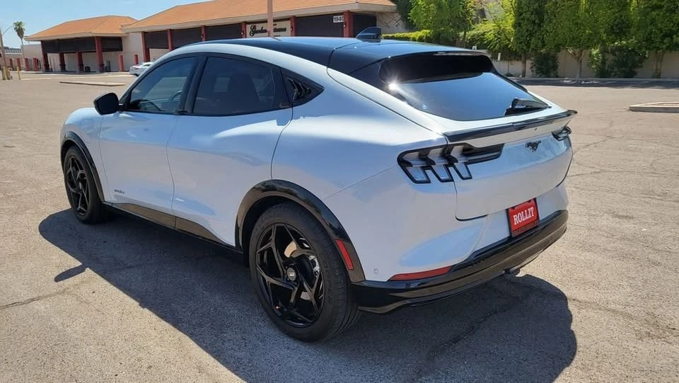 2022 Ford Mustang Mach-E - Image 8 of 20