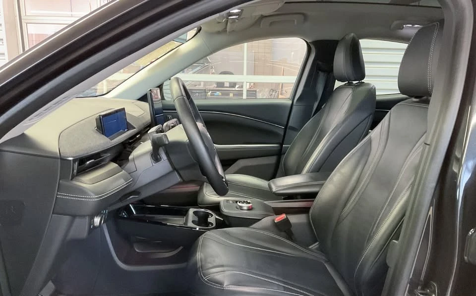 2022 Ford Mustang Mach-E - Image 9 of 20
