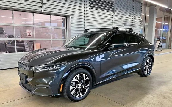 2022 Ford Mustang Mach-E Premium