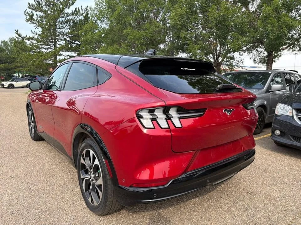 2022 Ford Mustang Mach-E - Image 11 of 20