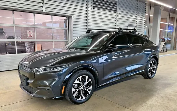 2022 Ford Mustang Mach-E Premium