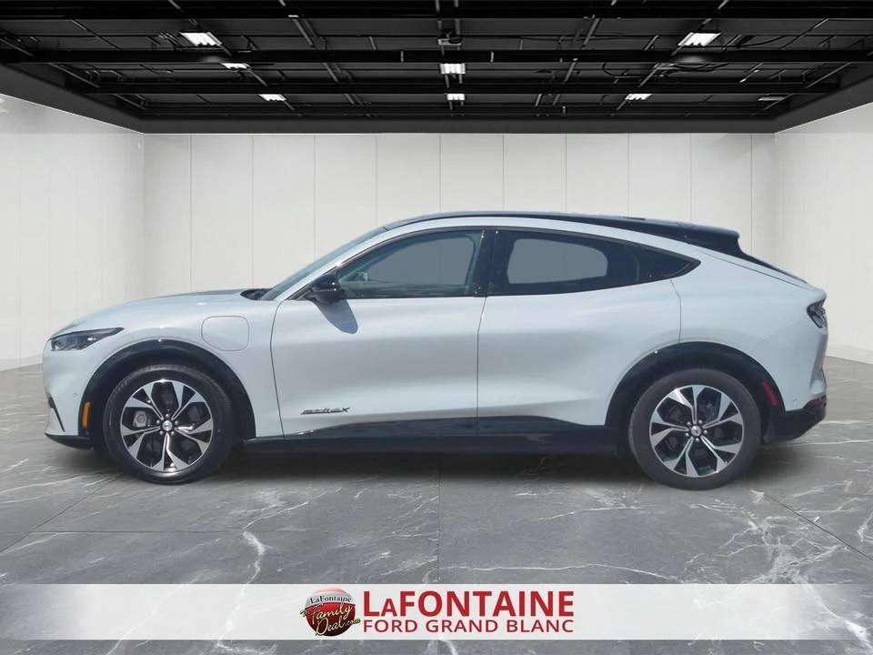 2022 Ford Mustang Mach-E - Image 2 of 19