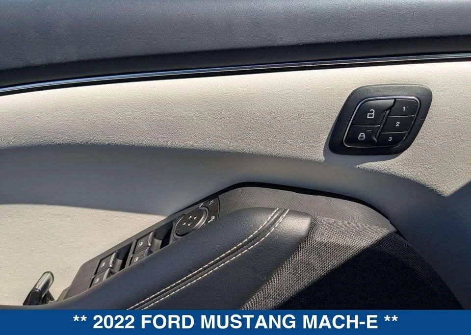 2022 Ford Mustang Mach-E - Image 11 of 19