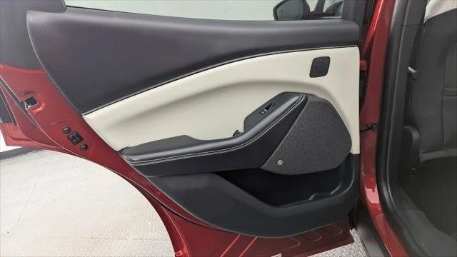 2022 Ford Mustang Mach-E - Image 15 of 20