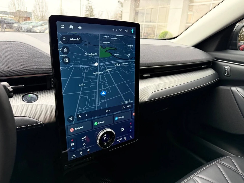 2022 Ford Mustang Mach-E - Image 19 of 21