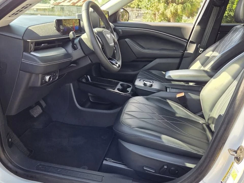 2022 Ford Mustang Mach-E - Image 9 of 16