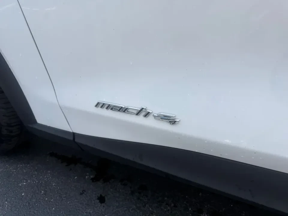 2022 Ford Mustang Mach-E - Image 15 of 15