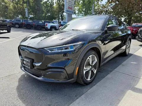 2022 Ford Mustang Mach-E Select