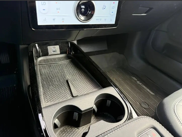 2022 Ford Mustang Mach-E - Image 10 of 10