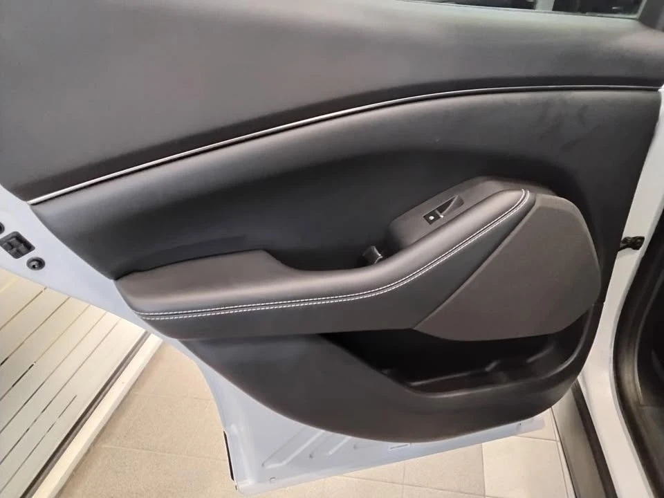 2022 Ford Mustang Mach-E - Image 18 of 20