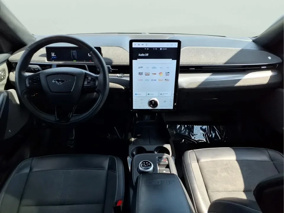 2022 Ford Mustang Mach-E - Image 5 of 10