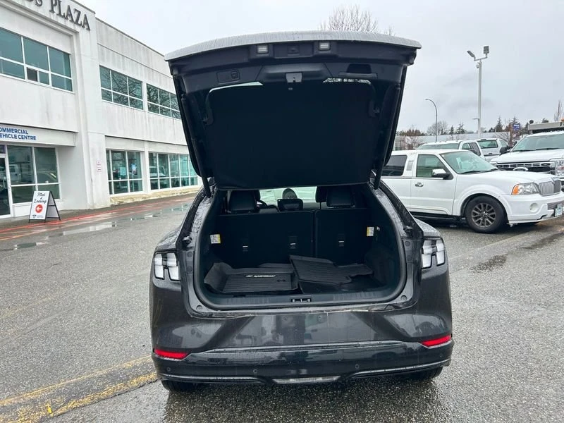 2022 Ford Mustang Mach-E - Image 9 of 19