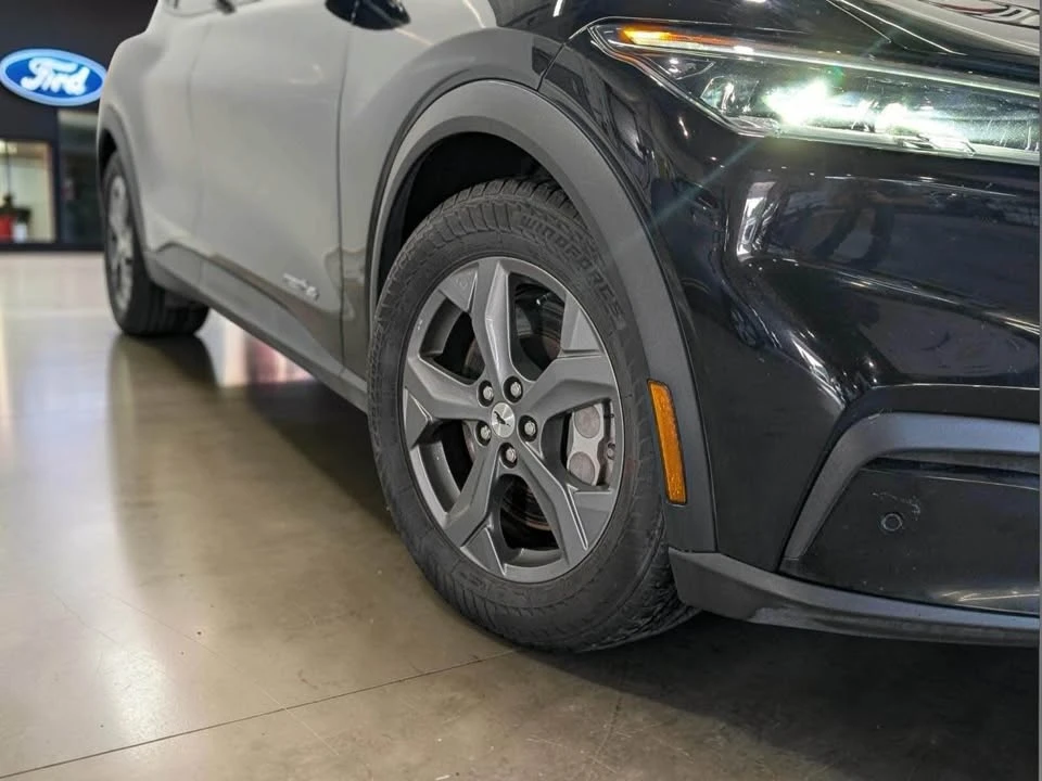 2022 Ford Mustang Mach-E - Image 5 of 9