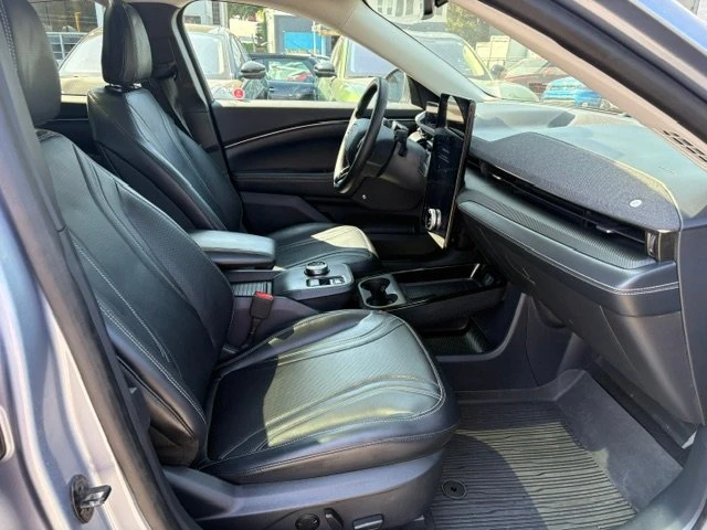 2022 Ford Mustang Mach-E - Image 6 of 13