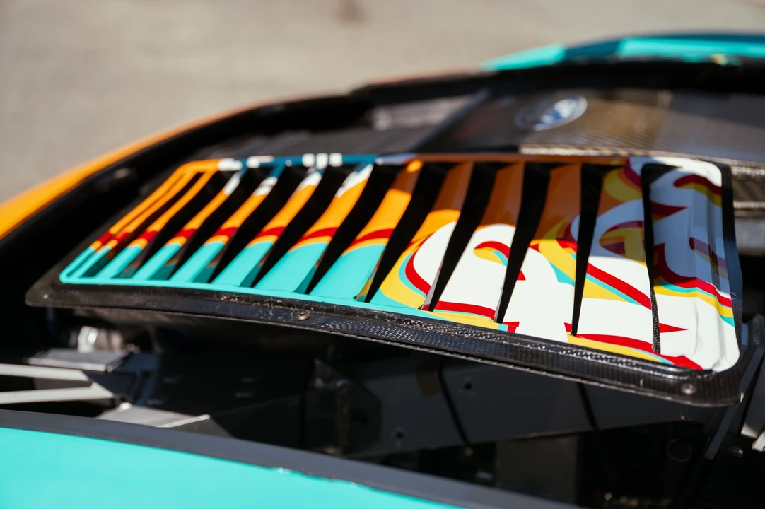 2022 Ford Mustang - Image 17 of 31