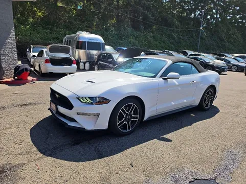 2022 Ford Mustang EcoBoost Premium