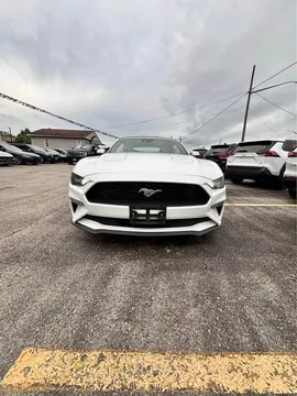 2022 Ford Mustang EcoBoost