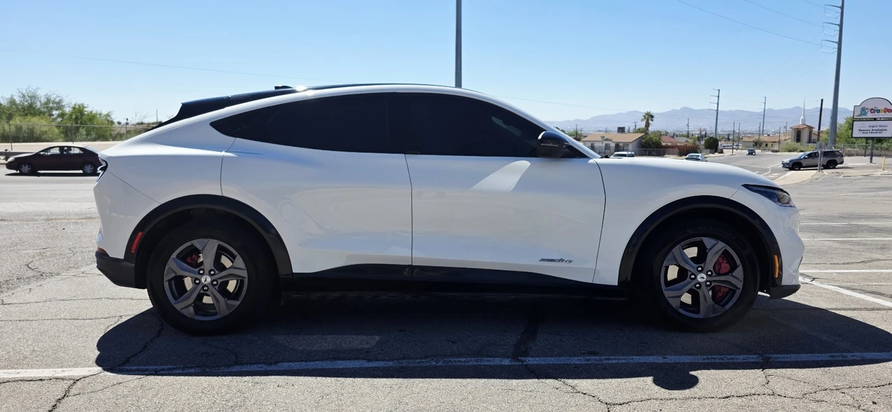 2022 Ford Mustang Mach-E - Image 4 of 15