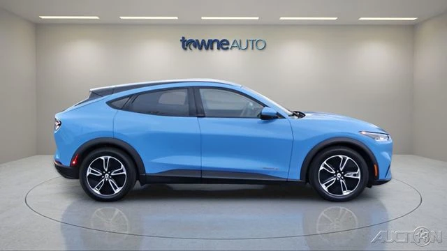 2022 Ford Mustang Mach-E - Image 17 of 21