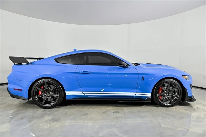 2022 Ford Mustang - Image 16 of 31