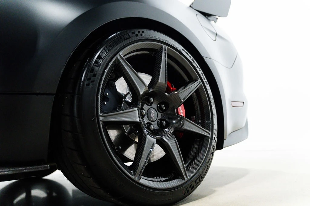 2022 Ford Mustang - Image 4 of 24