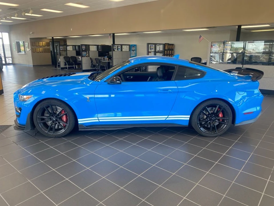 2022 Ford S550 Mustang - Image 2 of 24