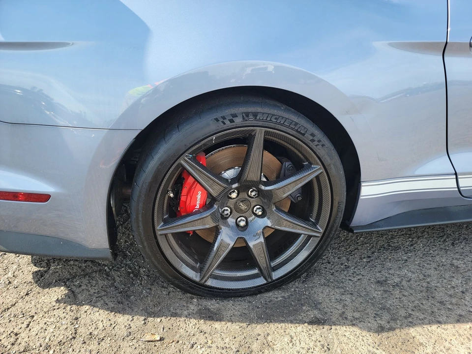 2022 Ford Mustang - Image 5 of 10