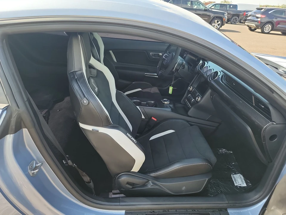 2022 Ford Mustang - Image 7 of 10