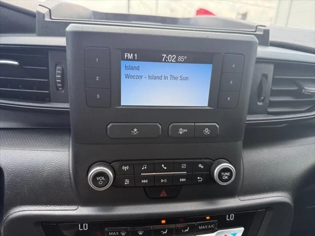 2022 Ford Explorer 6th Gen - Image 22 of 25