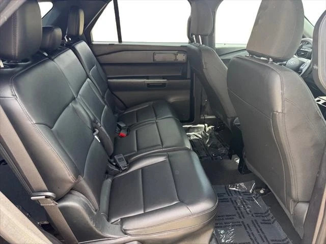 2022 Ford Explorer 6th Gen - Image 18 of 25