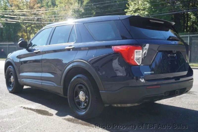 2022 Ford Explorer 6th Gen - Image 5 of 12