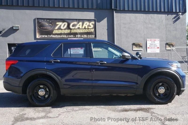 2022 Ford Explorer 6th Gen - Image 8 of 12